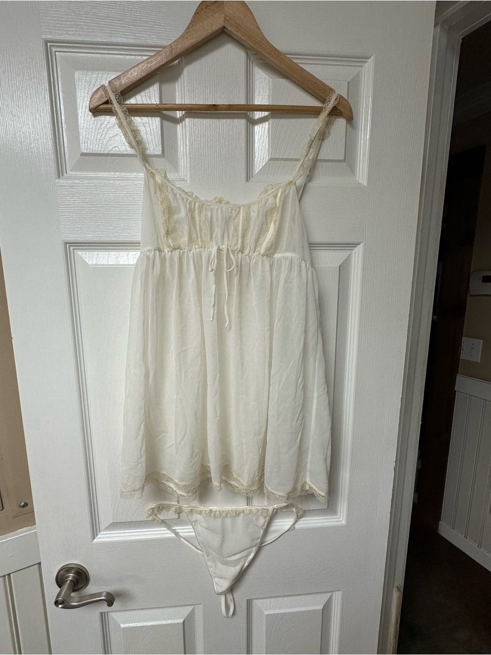 Victoria's Secret Cream Sheer Lace-Trim Babydoll Chemise with Thong